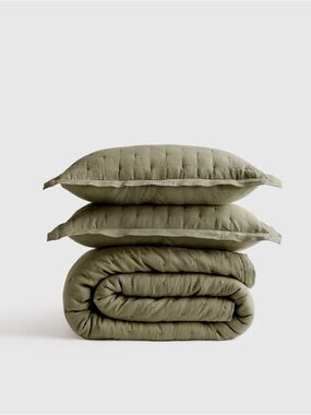 Quince European Linen Quilt Set in Willowleaf- King/Cal King